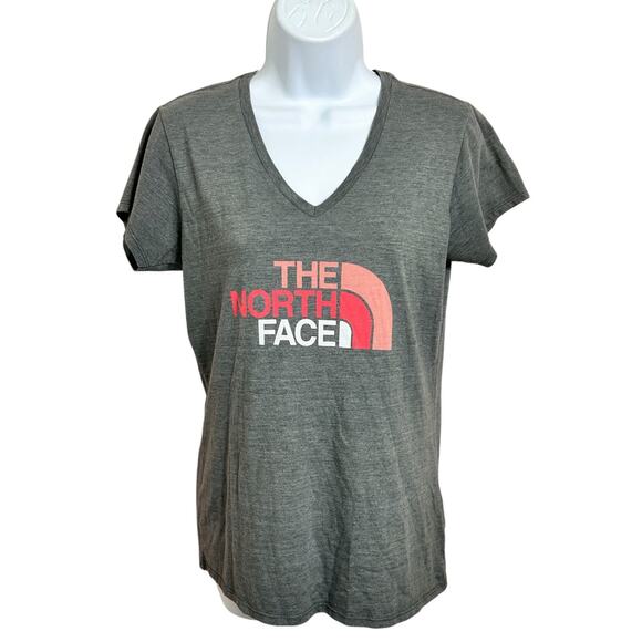The North Face Gray V-Neck Tee Sz Medium Slim Fit Short Sleeve Top Outdoors - Picture 5 of 6